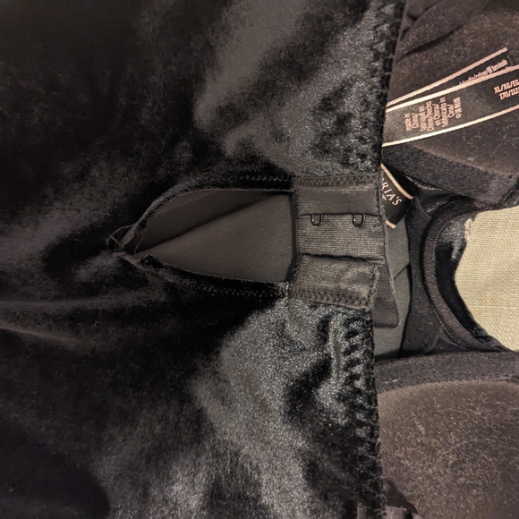 🖤 Victoria's Secret Black Bodysuit 🖤 - Picture 4 of 8